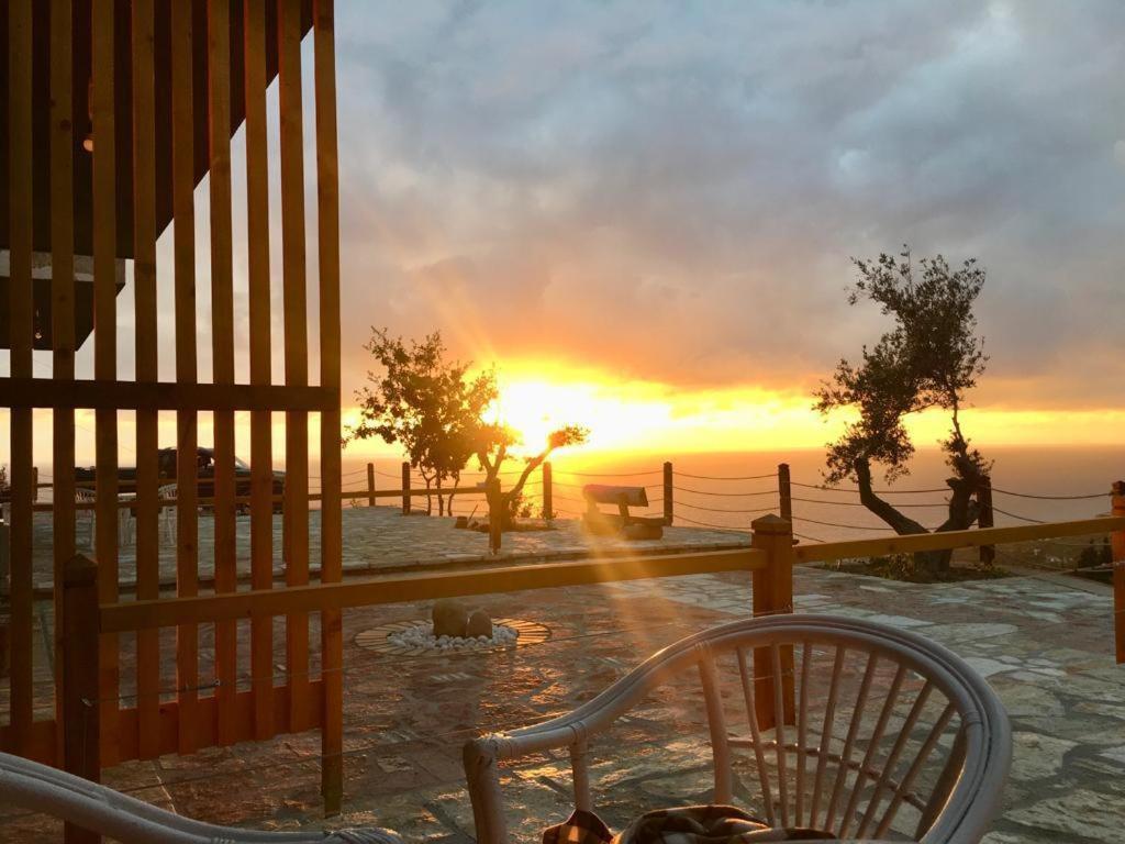 Rahoni Park & Suites Dhërmi Extérieur photo