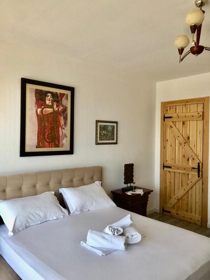 Rahoni Park & Suites Dhërmi Extérieur photo