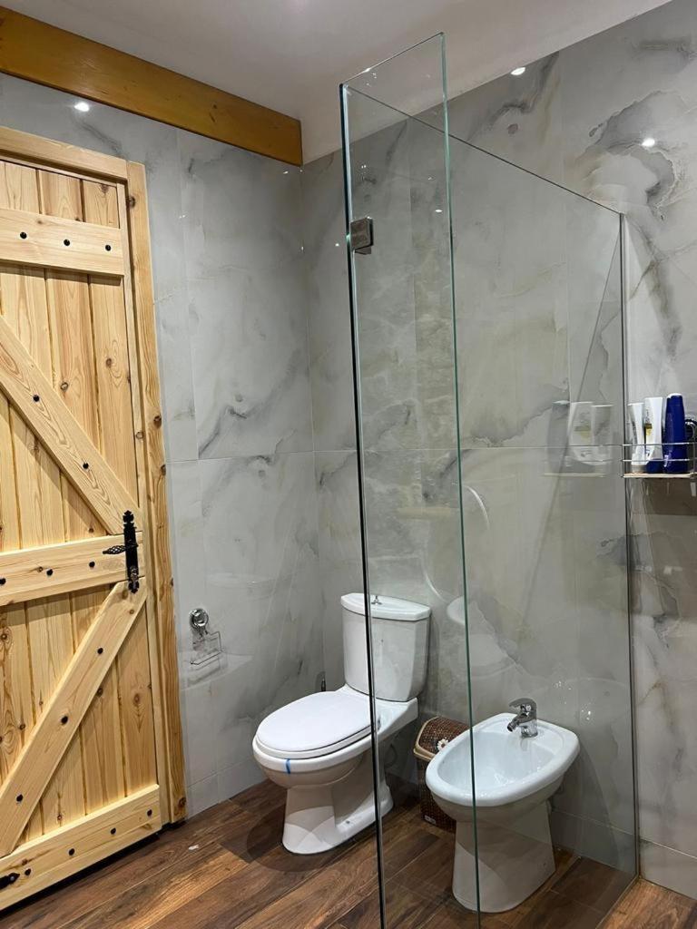 Rahoni Park & Suites Dhërmi Chambre photo